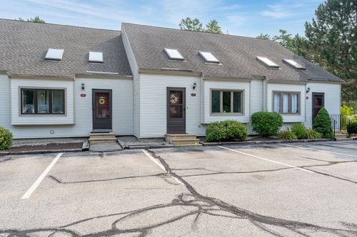 apt-7-202 Route 27, Raymond, NH, 03077-2230 | Card Image
