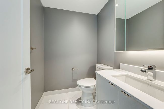 818 - 1 Edgewater Dr, Condo with 2 bedrooms, 3 bathrooms and null parking in Toronto ON | Image 21