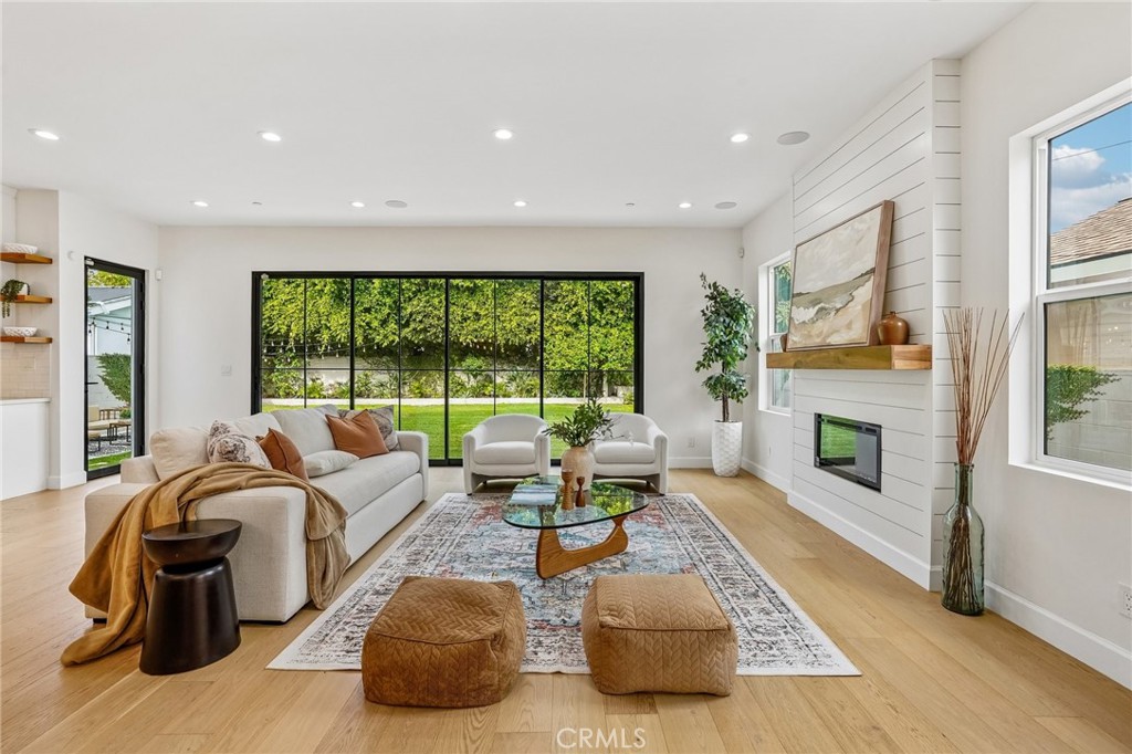 Residential in Los Angeles 4