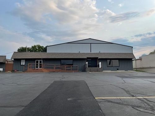 3603 Frederick Ave, Saint Joseph, MO, 64506-3033 | Card Image