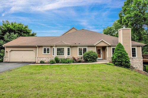 2855 River Birch Dr, Brookfield, WI, 53045-3113 | Card Image