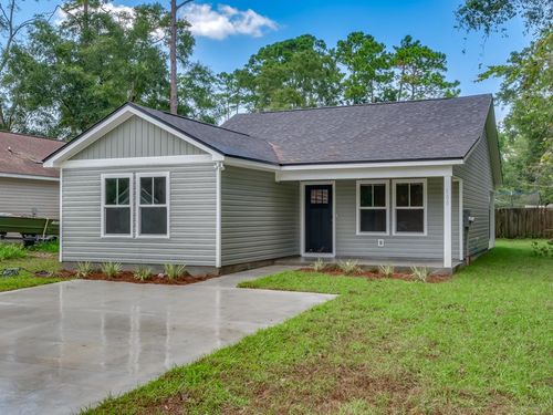 52 Franklin Dr, CRAWFORDVILLE, FL, 32327-4416 | Card Image