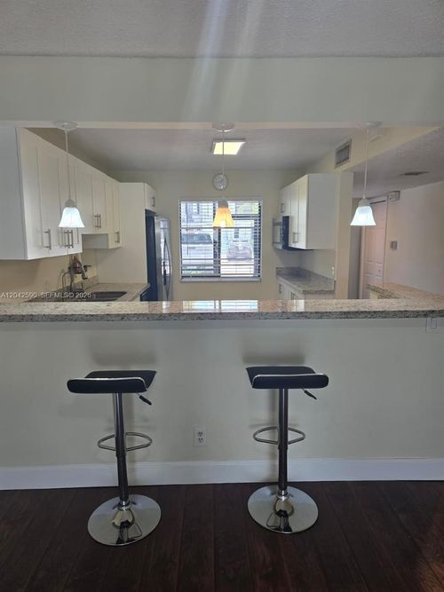 104-16581 Blatt Blvd, Weston, FL, 33326-1887 | Card Image