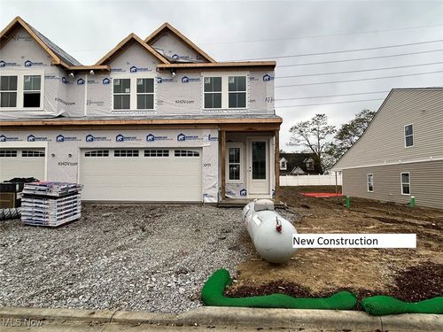 5080 Shepherds Gln, Willoughby, OH, 44094-3385 | Card Image