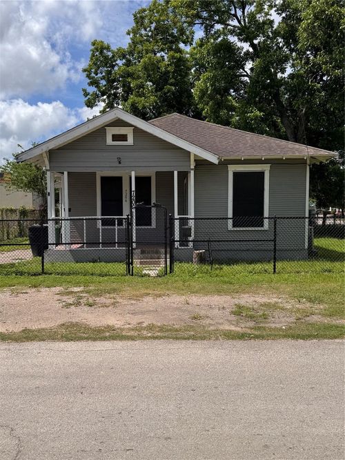 7206 Avenue B, Houston, TX, 77011-3732 | Card Image