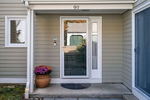 99-99 Fifer Ln, Lexington, MA, 02420-1229 | Card Image