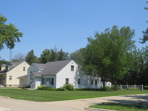 304 S Main St, Pocahontas, IA, 50574-2034 | Card Image