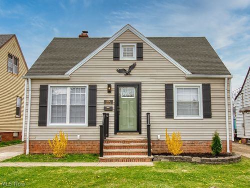 5706 Virginia Ave, Parma, OH, 44129-2610 | Card Image