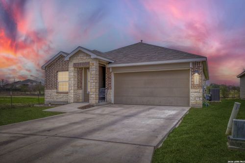 803 Blue Lndg, San Antonio, TX, 78221-3412 | Card Image