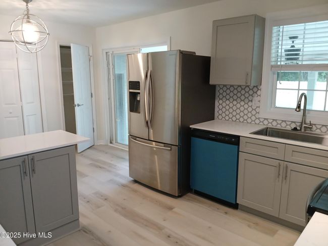 9166 Green Loop Rd Ne, House other with 3 bedrooms, 2 bathrooms and null parking in Leland NC | Image 7