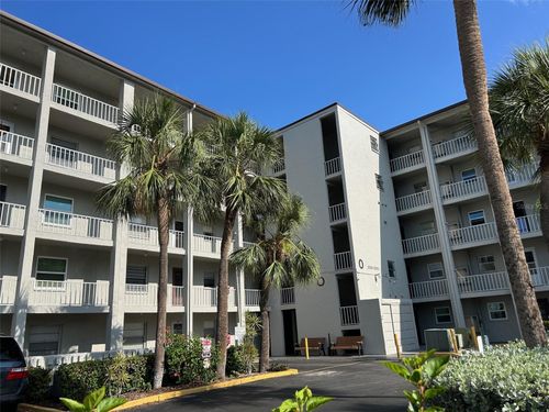 515-3272 Lake Bayshore Dr, BRADENTON, FL, 34205-5521 | Card Image
