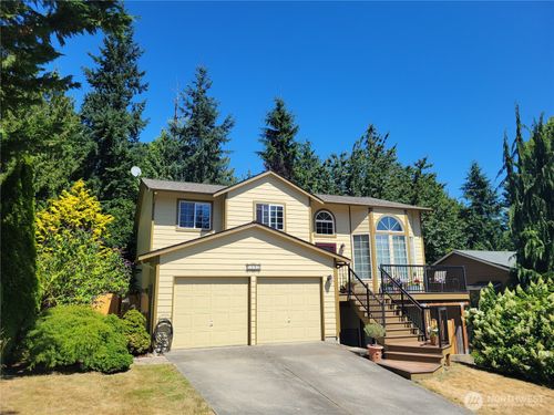 9417 28th St Ne, Lake Stevens, WA, 98258-8761 | Card Image