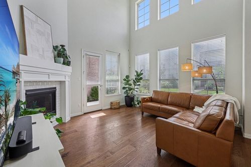 508 Renaissance Ln, Irving, TX, 75060-4271 | Card Image