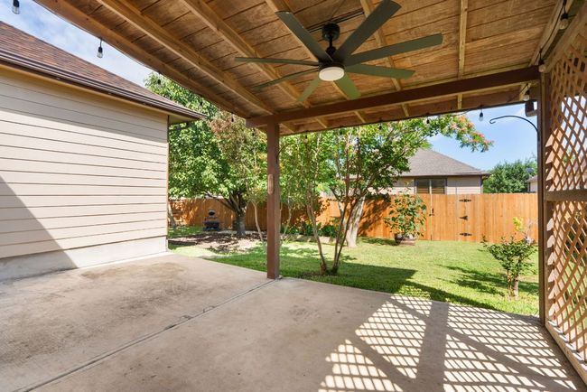 366 Matthews, House other with 3 bedrooms, 2 bathrooms and 4 parking in Kyle TX | Image 22