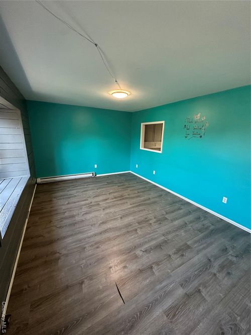 14 Columbine Ct, Middletown, NY, 10940-2615 | Card Image