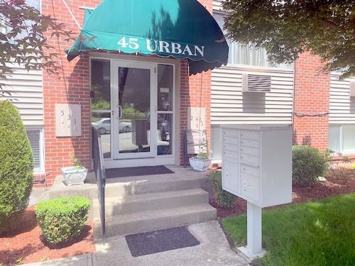 45 Urban Ave, North Providence, RI, 02904-4939 | Card Image
