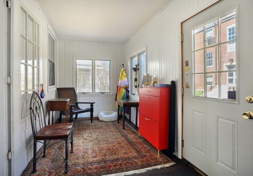 12 L St, Hull, MA, 02045-1712 | Card Image