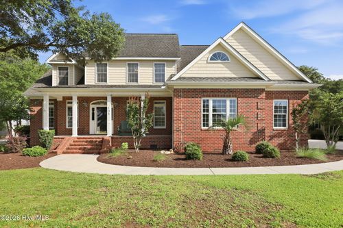 105 Harold Ave, Swansboro, NC, 28584-7601 | Card Image
