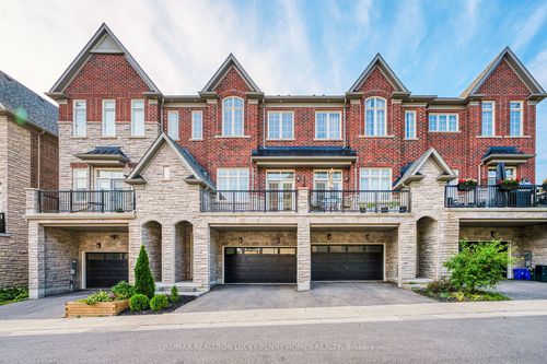 36 Creekvalley Lane, Markham, ON, L6C0Y7 | Card Image