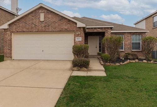 10124 Pear St, Fort Worth, TX, 76244-5853 | Card Image