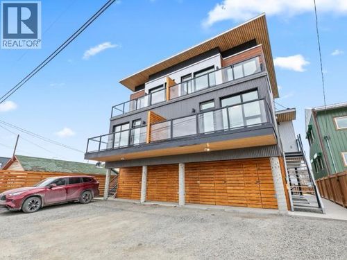 203-508 Wood St, Whitehorse, YT, Y1A2G1 | Card Image