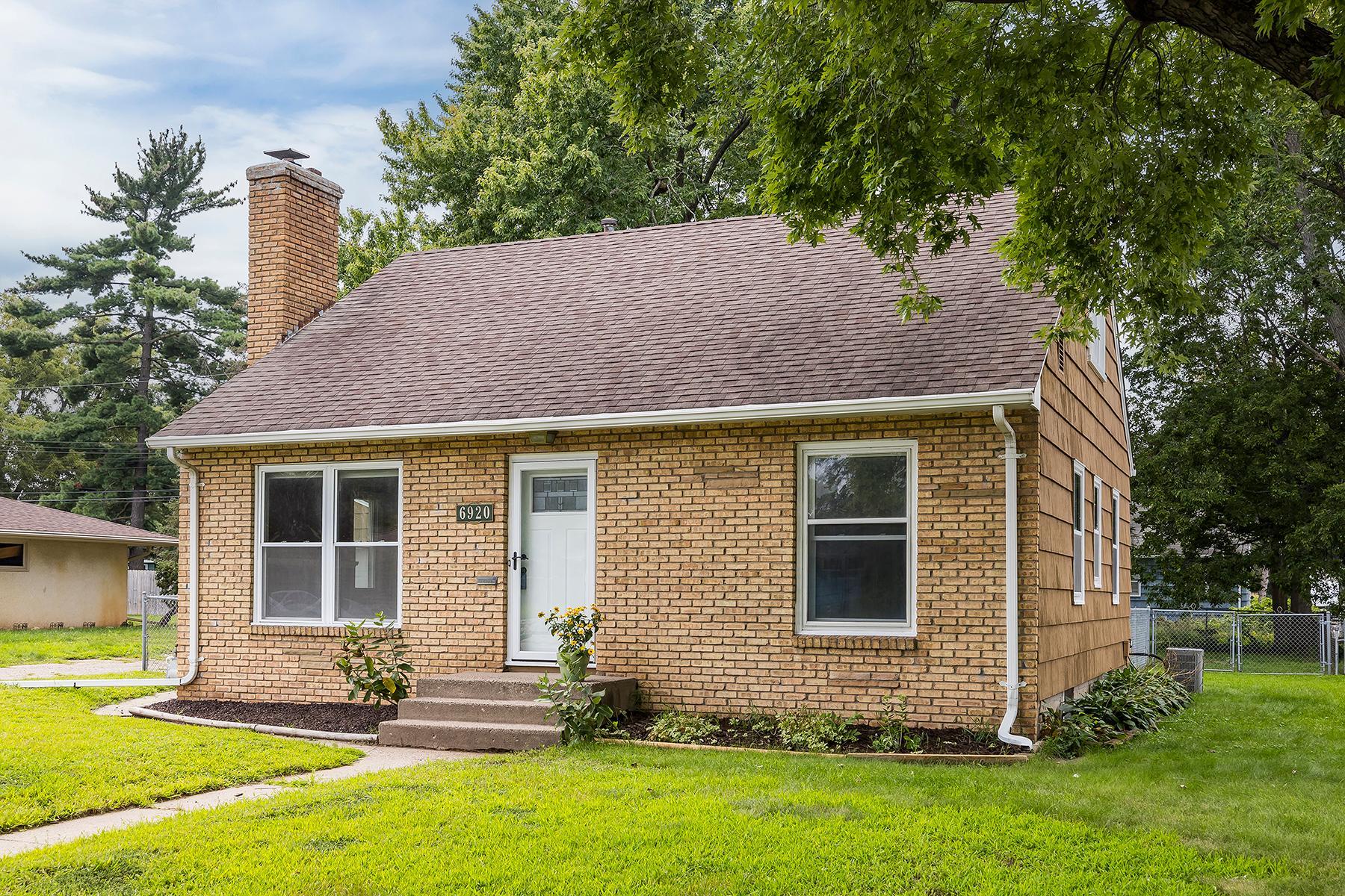Nicollet Ave, Minneapolis, MN 55423