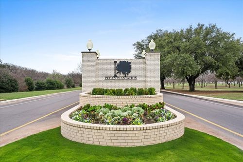 2161 E Landings N, Granbury, TX, 76049-4555 | Card Image