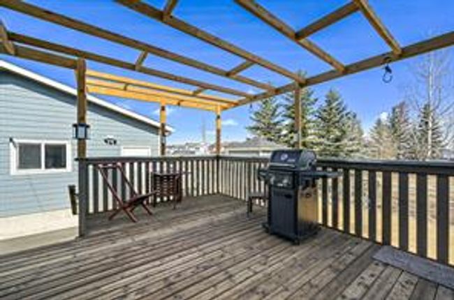 218 Taradale Dr Ne, House detached with 4 bedrooms, 3 bathrooms and 5 parking in Calgary AB | Image 50