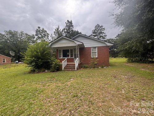 5136 Chinaberry Rd, Florence, SC, 29506-9012 | Card Image