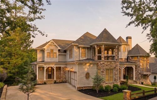 6756 Hedge Row Ln, Gainesville, GA, 30506-7800 | Card Image