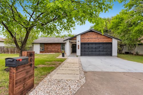 604 Garden Path Dr, Round Rock, TX, 78664-6808 | Card Image