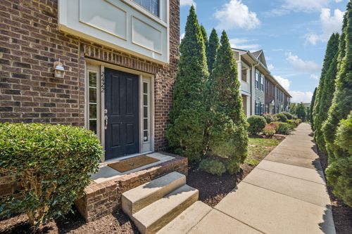 2422 Anson Ln, Nashville, TN, 37211-7186 | Card Image