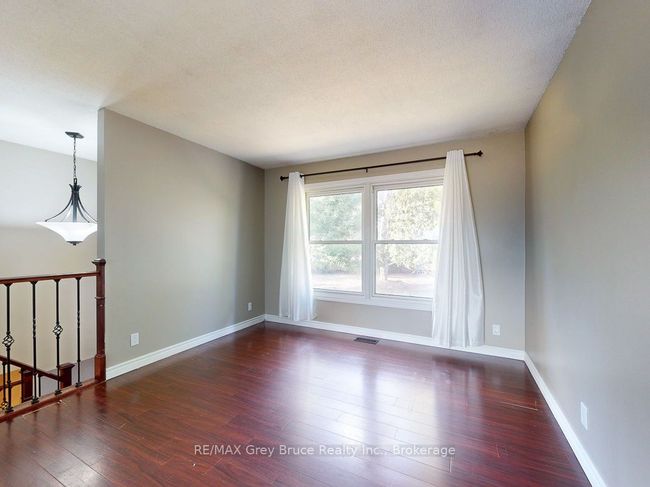 062706 Sunny Valley Rd, House other with 4 bedrooms, 2 bathrooms and 8 parking in Georgian Bluffs ON | Image 10