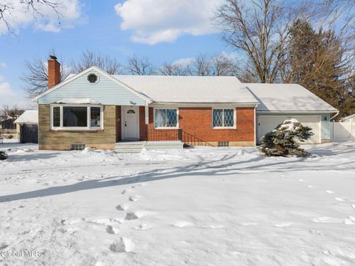 7 Mullen Dr, Rotterdam, NY, 12306-3515 | Card Image