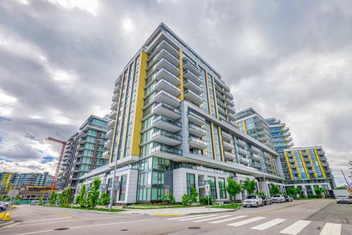 8xx-3200 Corvette Way, Richmond, BC, V6X0T8 | Card Image
