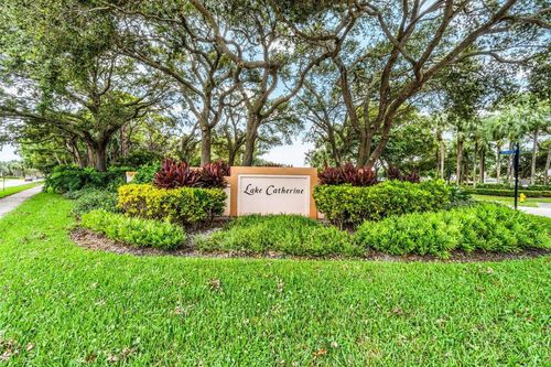 2801 Lakemont Ct, Palm Beach Gardens, FL, 33403-1169 | Card Image