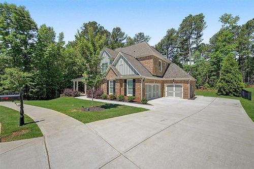 210 Manchester Ln, Villa Rica, GA, 30180-3637 | Card Image