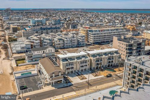 f-418 Farragut Rd, Wildwood Crest, NJ, 08260-3724 | Card Image