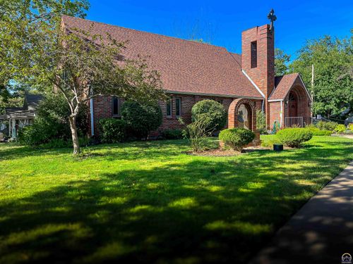 2516 Sw Huntoon St, Topeka, KS, 66604-1501 | Card Image