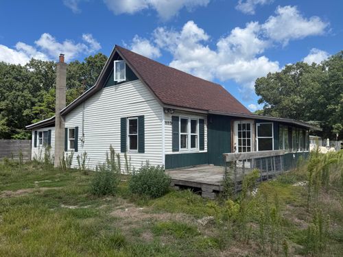 5083 118th Ave, Fennville, MI, 49408-9539 | Card Image