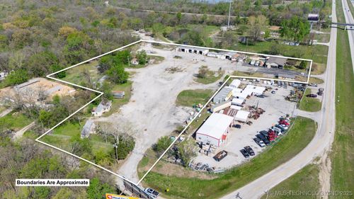 6606 N 113th East Ave, Owasso, OK, 74055-3803 | Card Image