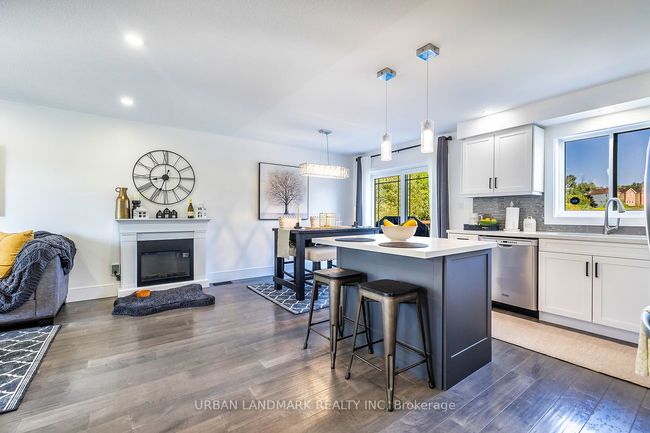 26 Brookside St, House other with 4 bedrooms, 2 bathrooms and 2 parking in Millbrook ON | Image 6