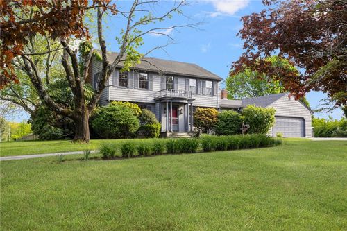 515 Wakefield St, West Warwick, RI, 02893-1928 | Card Image