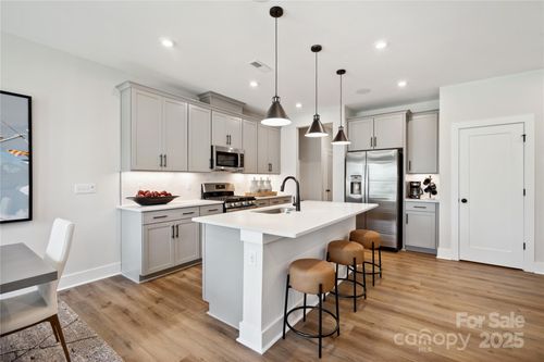 121 Armstrong Rd, Belmont, NC, 28012-8851 | Card Image