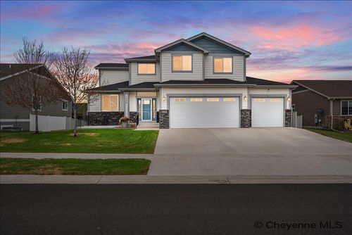 1054 Marie Ln, Cheyenne, WY, 82009 | Card Image