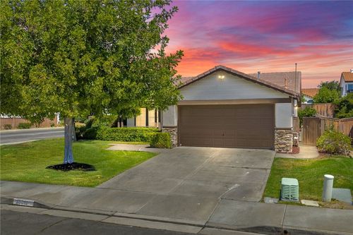 23012 Teil Glen Rd, Wildomar, CA, 92595 | Card Image