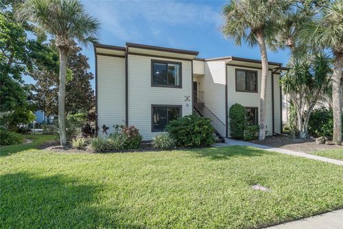 372-372 Moorings Cove Dr, Tarpon Springs, FL, 34689-2676 | Card Image