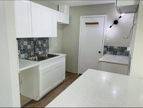 apt-408-9550 Deering Dr, Houston, TX, 77036-7929 | Card Image