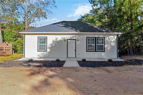 908 Emory St, Oxford, GA, 30054-2103 | Card Image