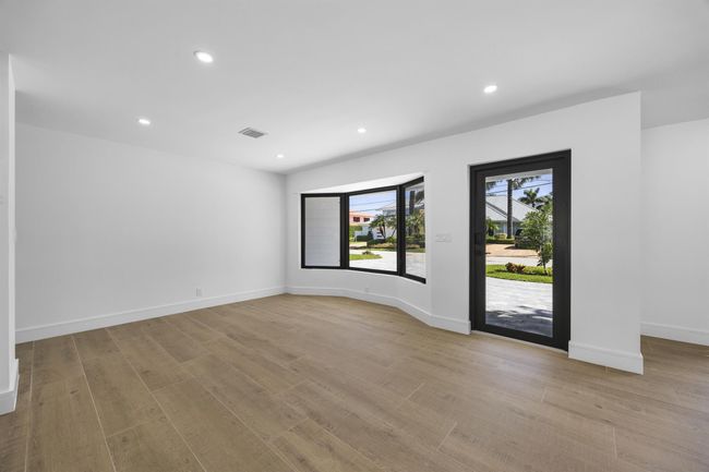 4121 Ne 31 St Ave, House other with 3 bedrooms, 3 bathrooms and null parking in Lighthouse Point FL | Image 5